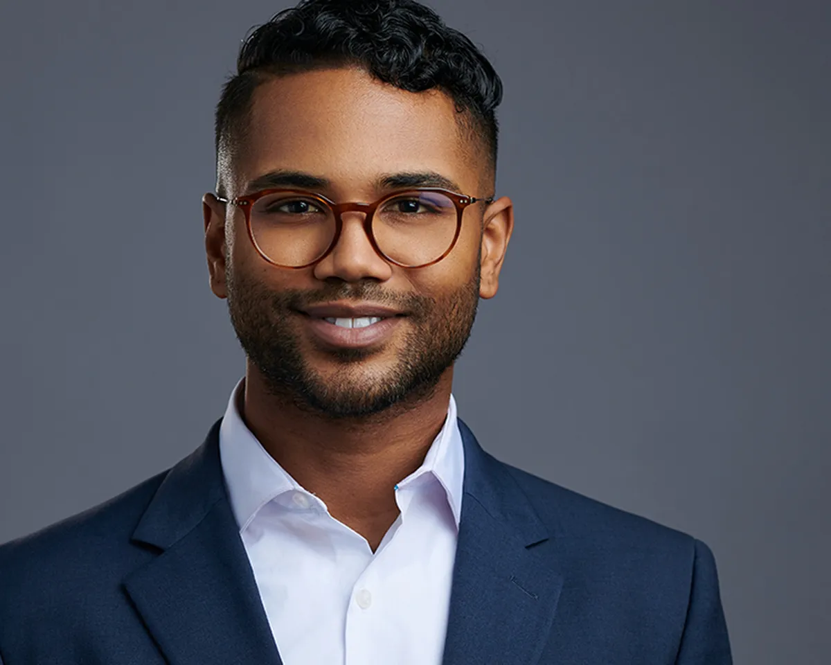 Professional corporate headshot by Kemp Photography