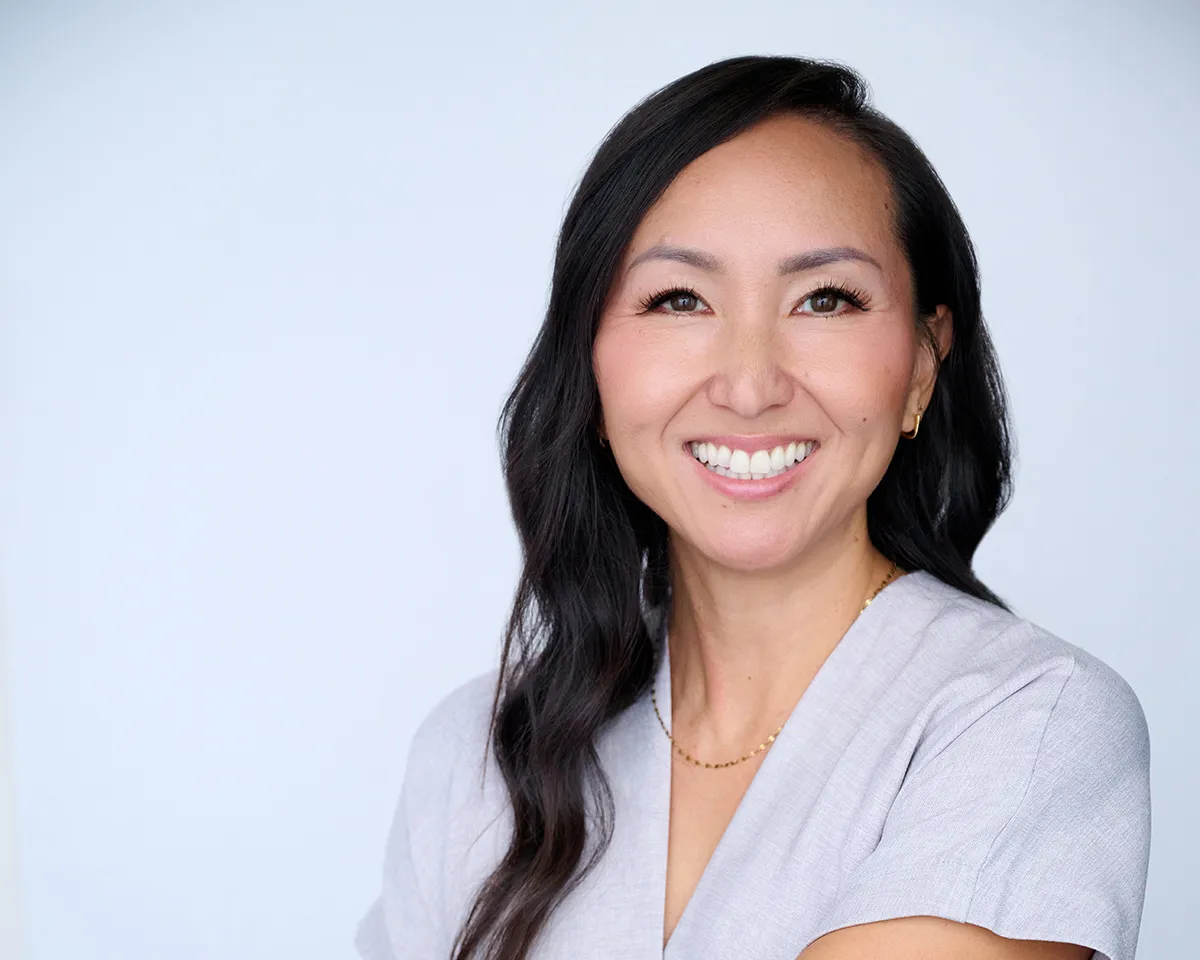Professional corporate headshot by Kemp Photography