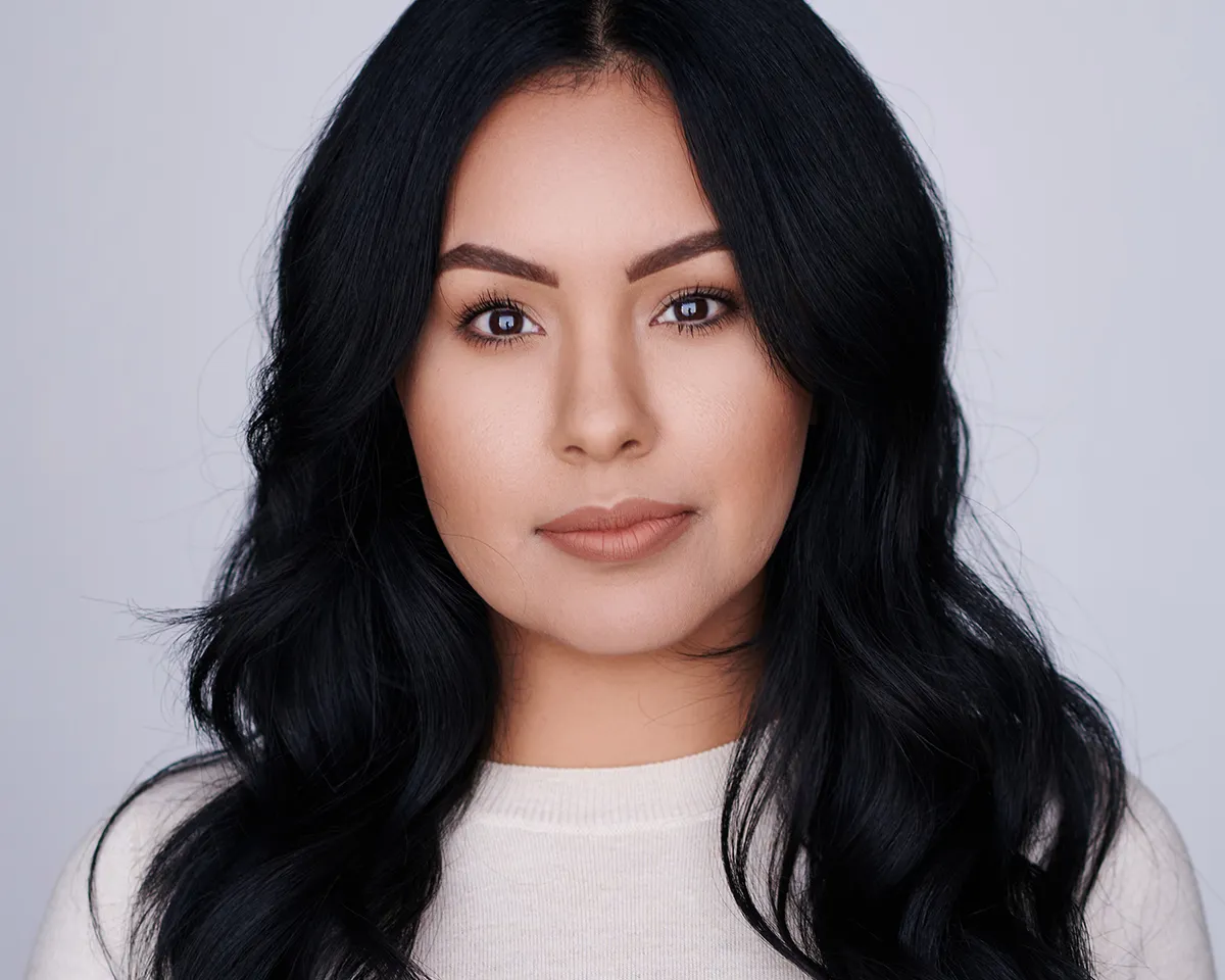 Professional corporate headshot by Kemp Photography